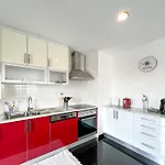Rocha Tower Sunset Apartment *